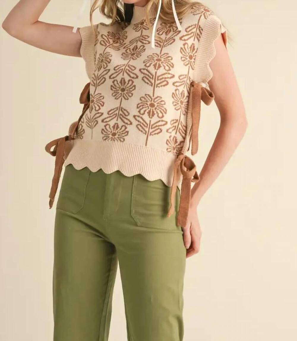 NEW &MERCI ribbed scallop floral sweater vest in beige taupe